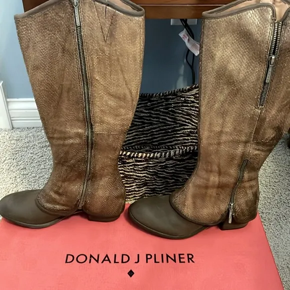 Leather knee-high boots