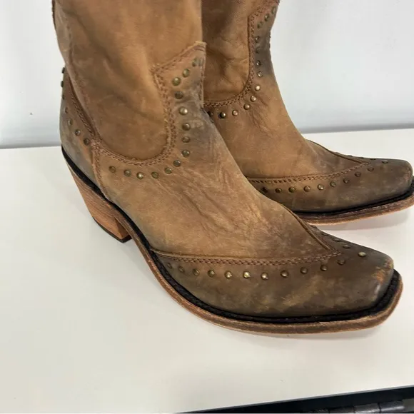 LIBERTY Black Knee High Brown Heeled Western Boots