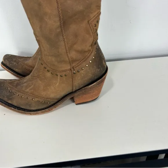 LIBERTY Black Knee High Brown Heeled Western Boots
