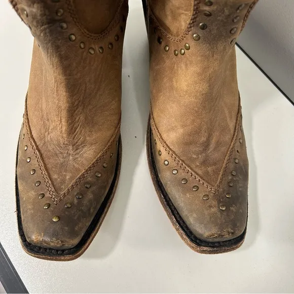 LIBERTY Black Knee High Brown Heeled Western Boots