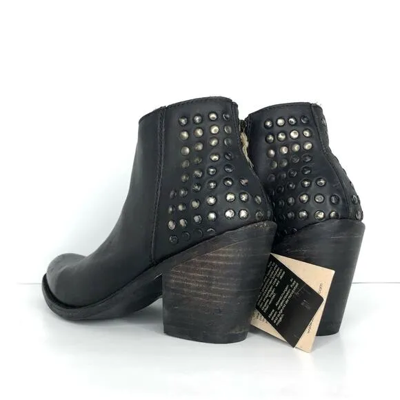 LIBERTY Black Studded Side Zip Caborca Delano Negro Booties Women’s 7 Shoes
