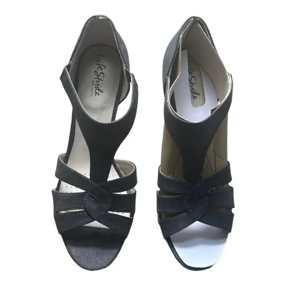 LIFESTRIDE Caramel Dress Sandals in gray stone