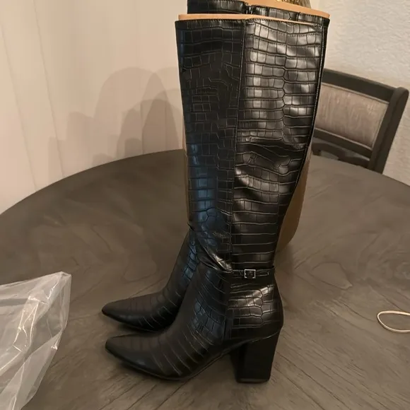 LIFESTRIDE Stratford Knee High Boots