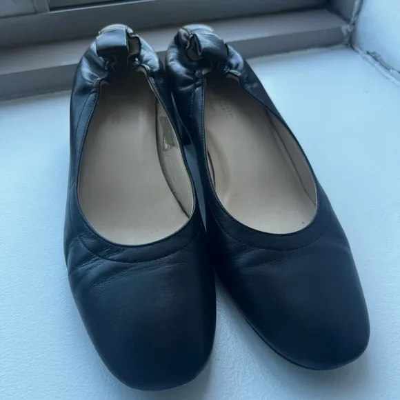 Like New - EVERLANE Day Heel - Black