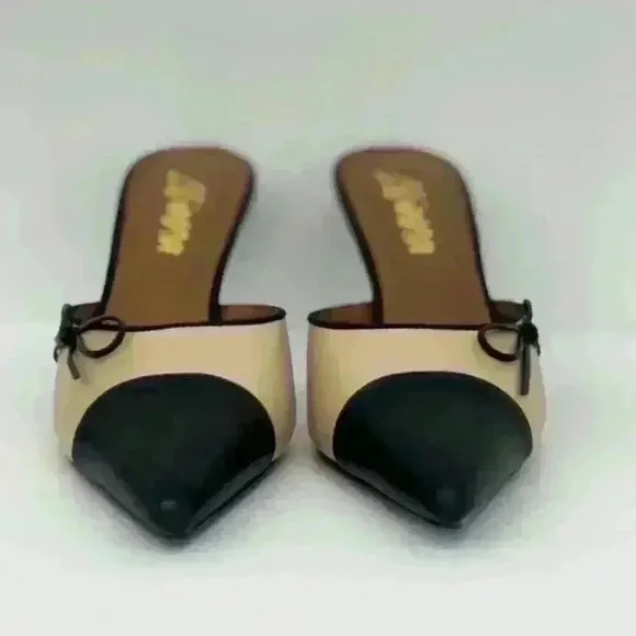 Liliana Leather Pointy Toe Bowtie Mid Heel Slip On Sandal Shoes Mule Black/Nude