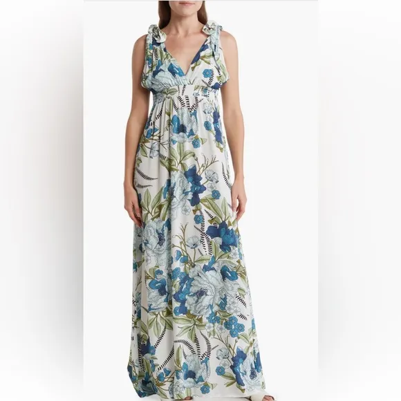 🌸Maaji Floral Dress
