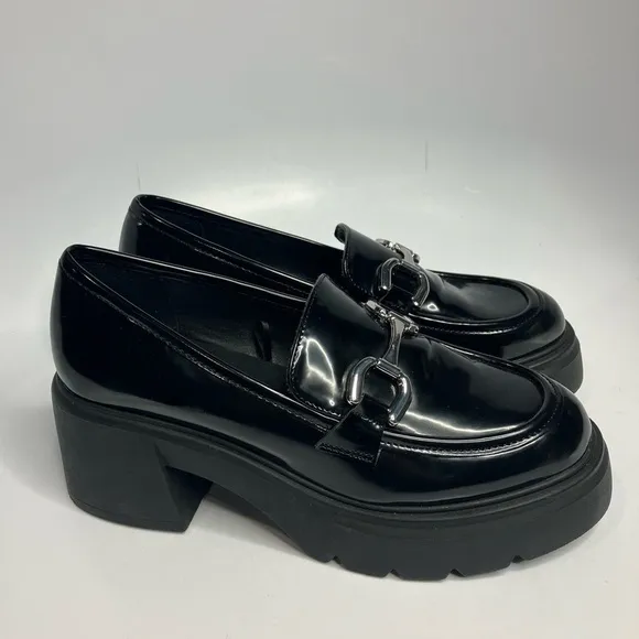 Madden Girl Carter-B shoes lug sole Y2K vibes size 6.5