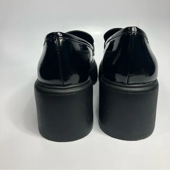 Madden Girl Carter-B shoes lug sole Y2K vibes size 6.5