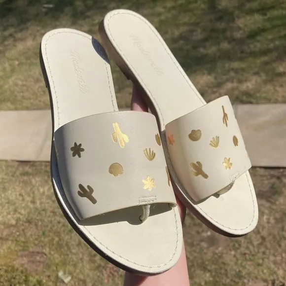Madewell The Boardwalk Post Slide Sandal: Cactus Embossed Edition