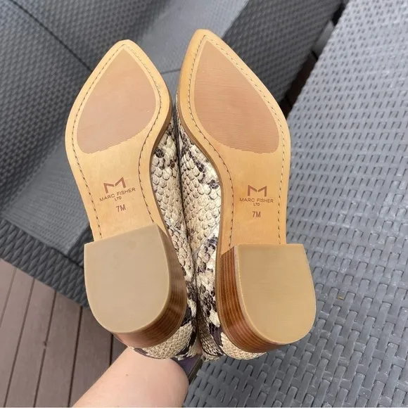 Marc FISHER Beige Animal Print Snake Stacked Heel Leather Chelsea Booties 7M