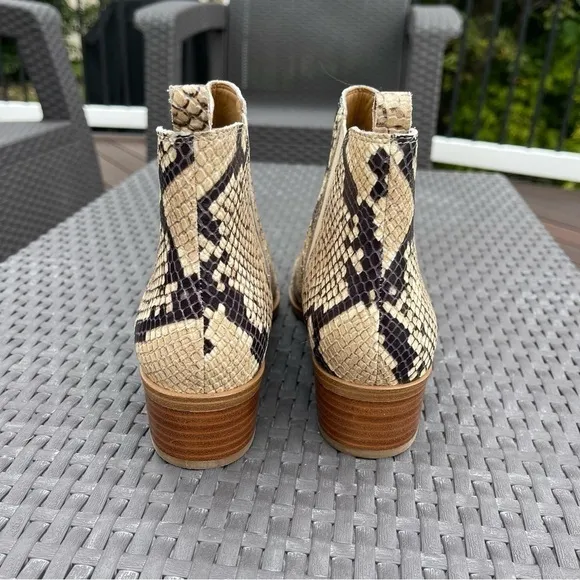 Marc FISHER Beige Animal Print Snake Stacked Heel Leather Chelsea Booties 7M