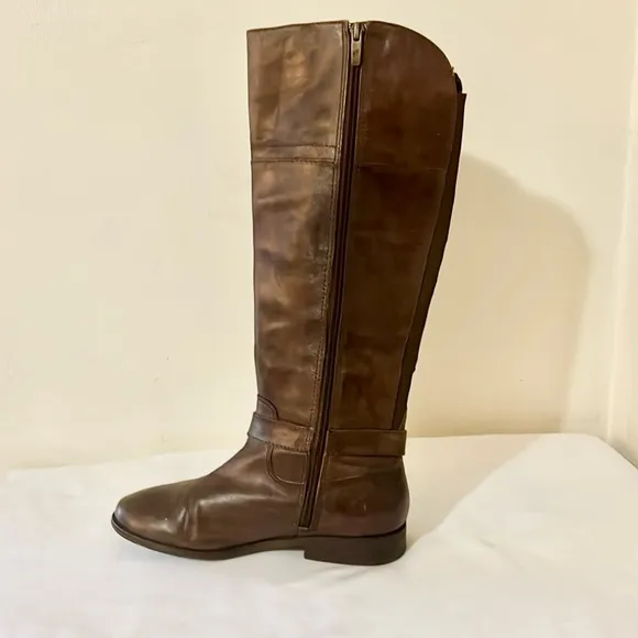 Marc Fisher Brown knee high boots sz 6,5