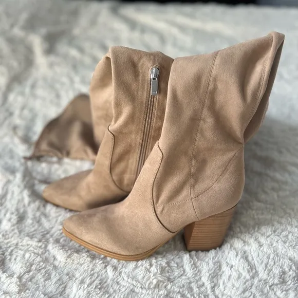 Marc Fisher high knee boots