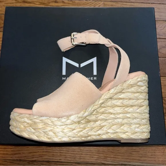 Marc Fisher LTD Nelly Ankle Strap Wedge Sandals Light Natural 111 Women’s 10