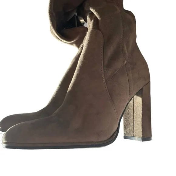 Marc Fisher Over The Knee Woman's Boot Taupe Size 6