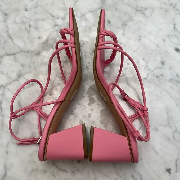 Marc Fisher pink sanders size 8