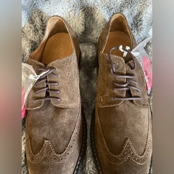 Mens Vionic (Bruno) Brown Dress Shoes (removable insoles) Size: 9