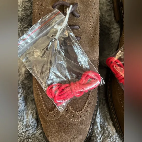 Mens Vionic (Bruno) Brown Dress Shoes (removable insoles) Size: 9