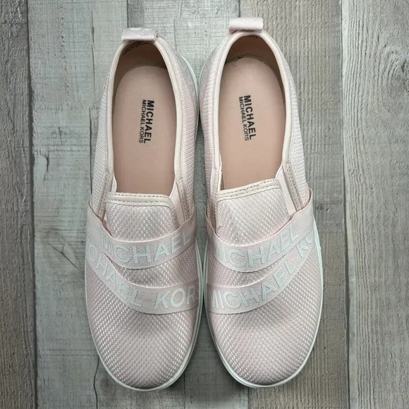 Michael Kors Girls Double Crosswalk Slip-On Sneakers Shoes GS Pink Size 5 Youth