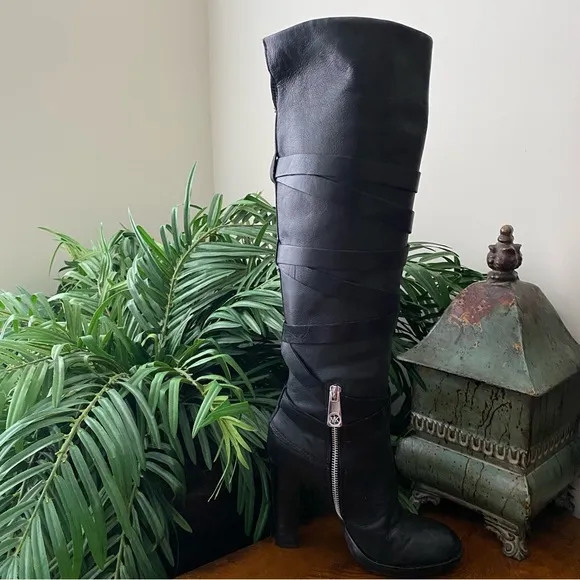 Michael Kors Knee High Greenwich Belted Black Leather Boots