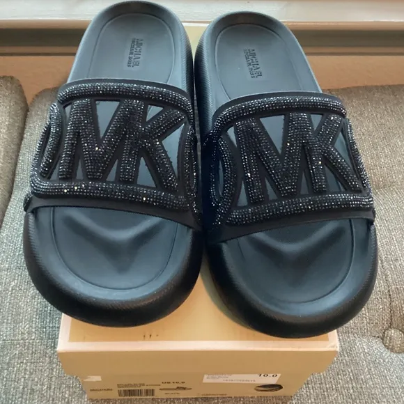 Michael Kors MICHAEL MMK Splash Slide Sandals, size 10