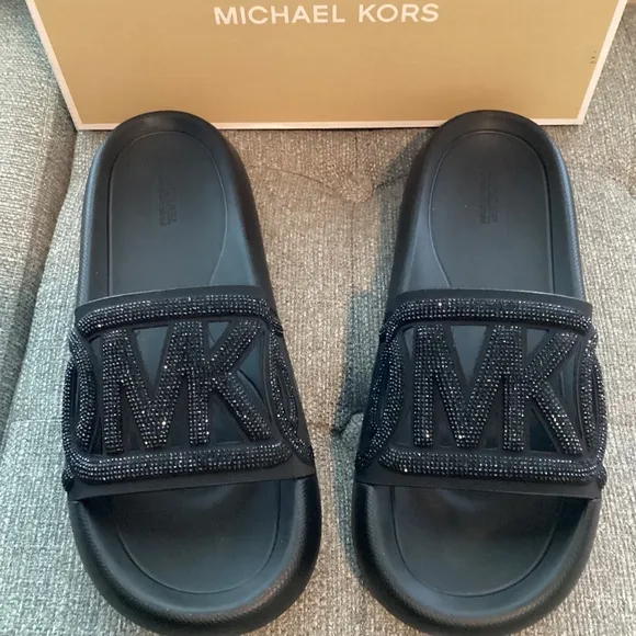 Michael Kors MICHAEL MMK Splash Slide Sandals, size 10