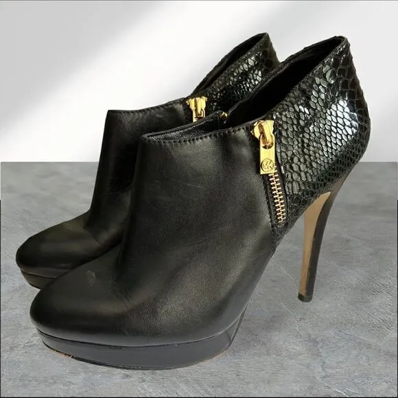 MICHAEL Michael Kors York Platform Black Ankle Booties - Sz 7.5
