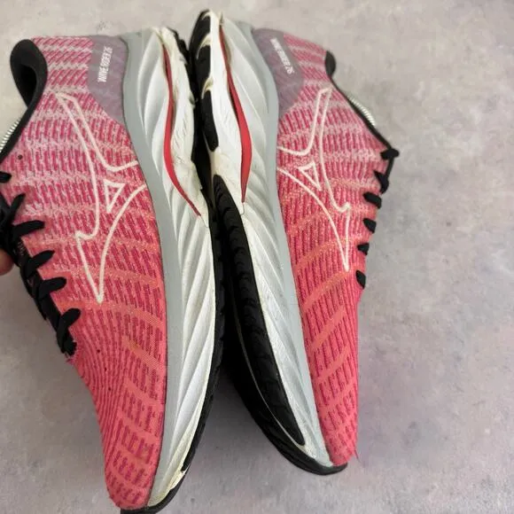 Mizuno Shoes Women's Size 8.5 Wave Rider 26 Athletic Running Sneakers