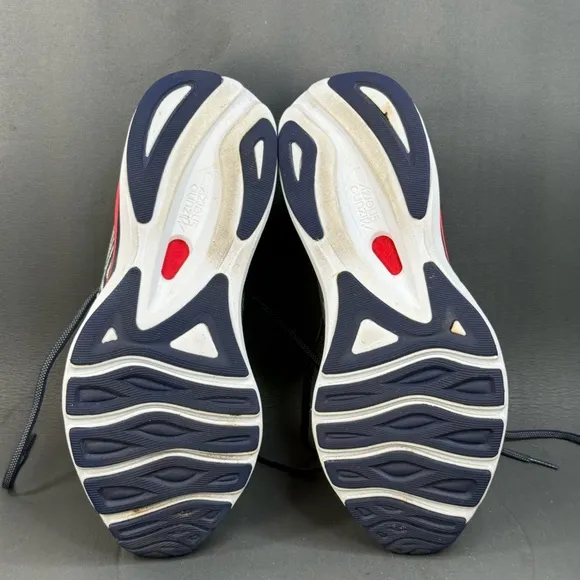 Mizuno Women's Wave Sky 5 sneaker athletic trainer Shoes, Peacoat size 10