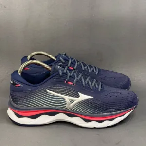 Mizuno Women's Wave Sky 5 sneaker athletic trainer Shoes, Peacoat size 10