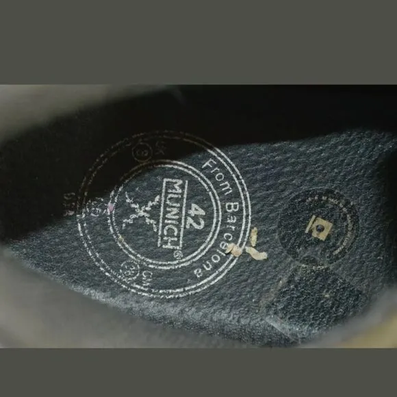 Munich From Barcelona Men's Sz 10 / 42 Gray Athlet