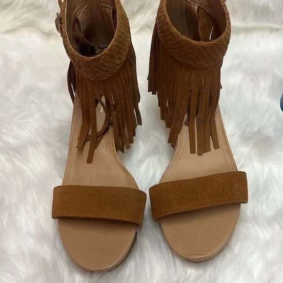 Nanette Lepore fringed suede sandal Size 11 BIN 13