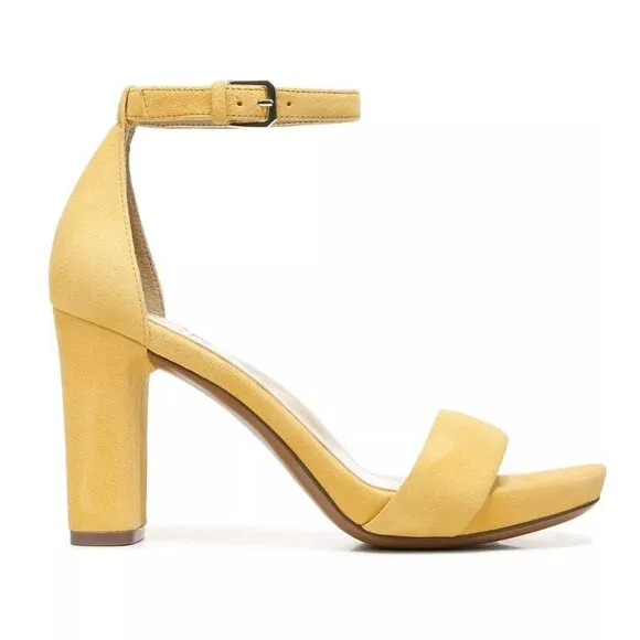 NATURALIZER Joy Dress Ankle Strap Sandals (WIDE)