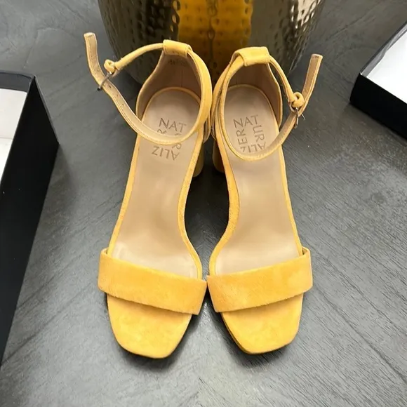 NATURALIZER Joy Dress Ankle Strap Sandals (WIDE)