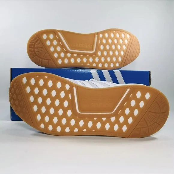 NEW Adidas NMD‎ R1 Primeblue White Gum Bottom Men's Sneakers GZ9260 Size 9