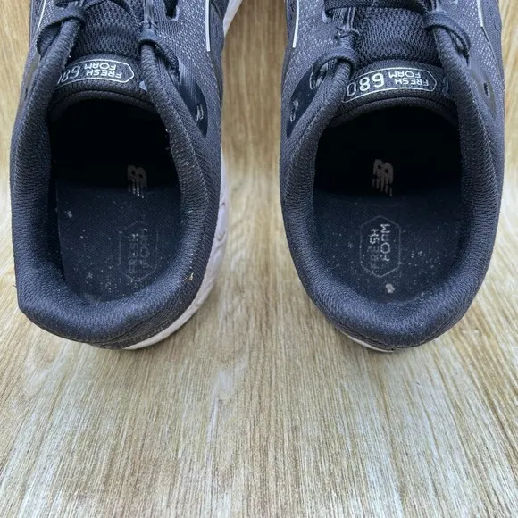 New Balance 680 V8 Men's Size 13 4E Black White Athletic Shoes Sneakers M680LK8