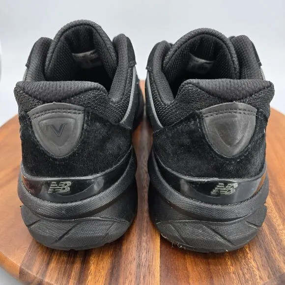 New Balance 990v5 Shoes Men's 11 D Triple Black Suede Leather Athletic Sneakers