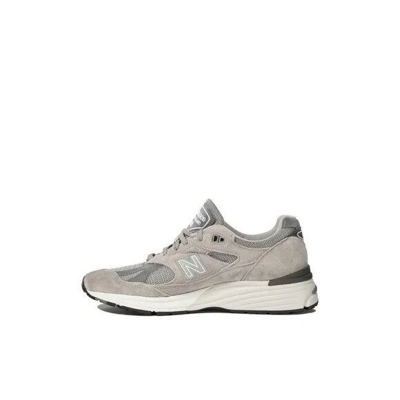 New Balance Sneakers &amp; Slip-on Size US 7.5
