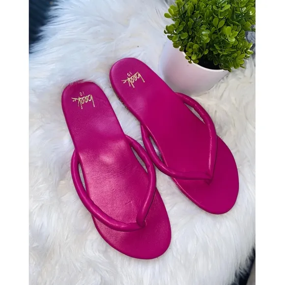 NEW | Beek Sunbird Sandals | Fuschia