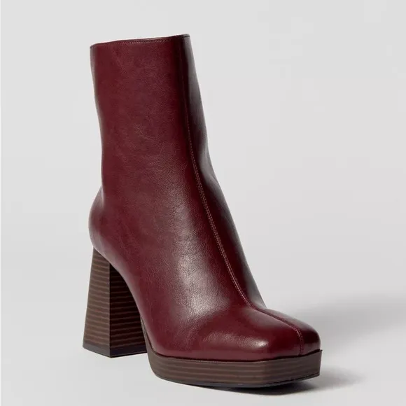 NEW! Coconuts By Matisse Footwear Duke Ankle Boot - Size 7