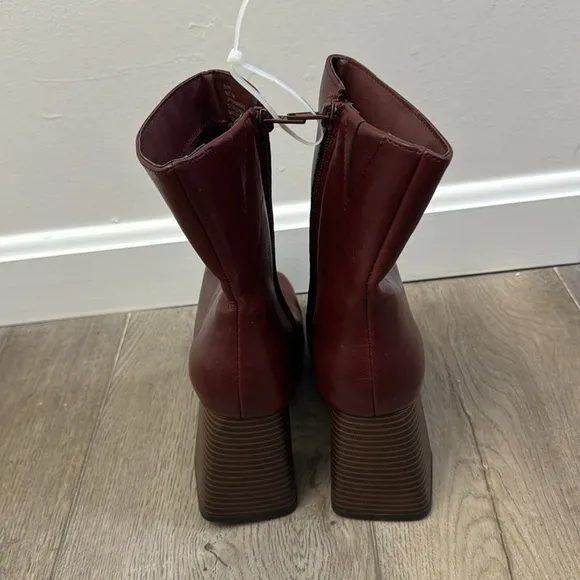 NEW! Coconuts By Matisse Footwear Duke Ankle Boot - Size 7