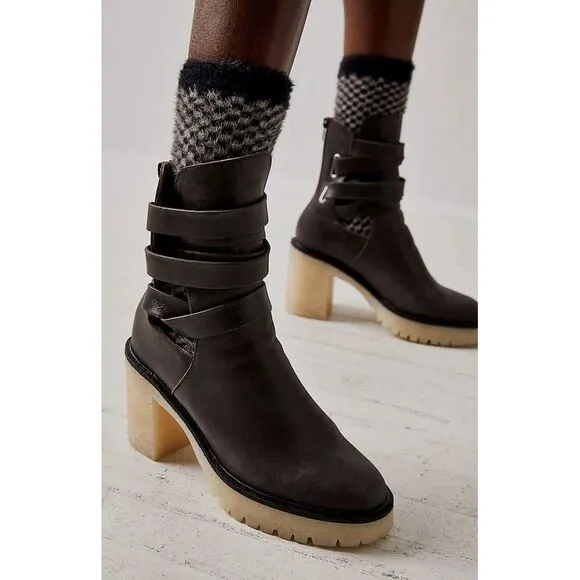 New Free People Jesse Cutout Boots‎ Size 36 MSRP: $198 Leather With Gum Sole