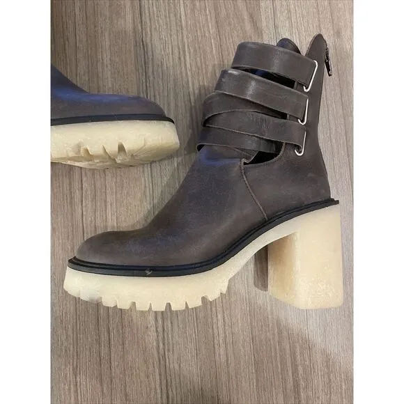 New Free People Jesse Cutout Boots‎ Size 36 MSRP: $198 Leather With Gum Sole