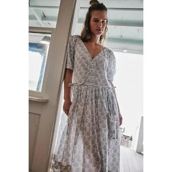 New FREE PEOPLE There She Goes Midi Dress $168  Blue/Ivory size XS