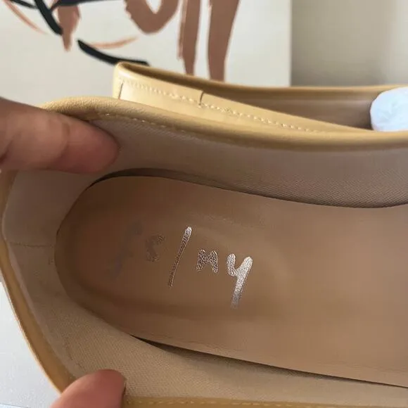 NEW French Sole Tuckernuck Camille Cap Toe Tan Black Leather Flats Size 8