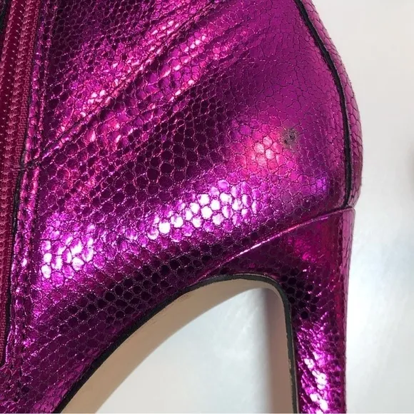 NEW Gianni Bini Ezlee Pink Snake Embossed Western Stiletto Heel Booties size 5