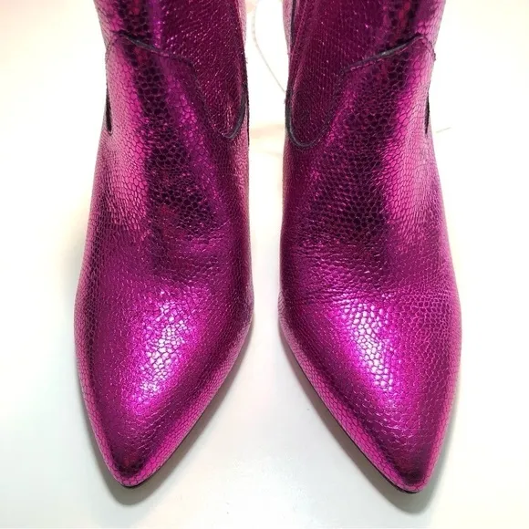 NEW Gianni Bini Ezlee Pink Snake Embossed Western Stiletto Heel Booties size 5