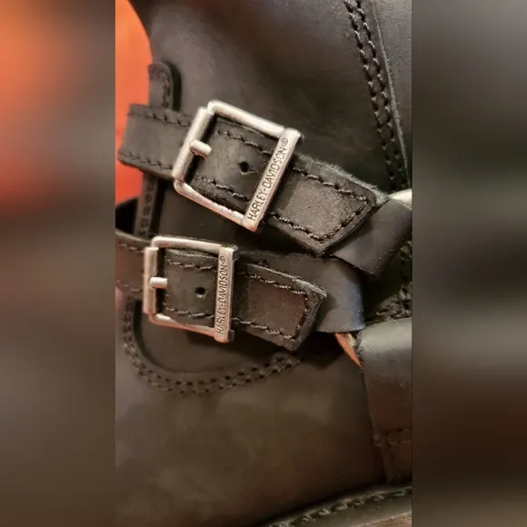 NEW HARLEY DAVIDSON BLACK THICK LEATHER KNEE HIGH SIDE ZIPPER BOOTS