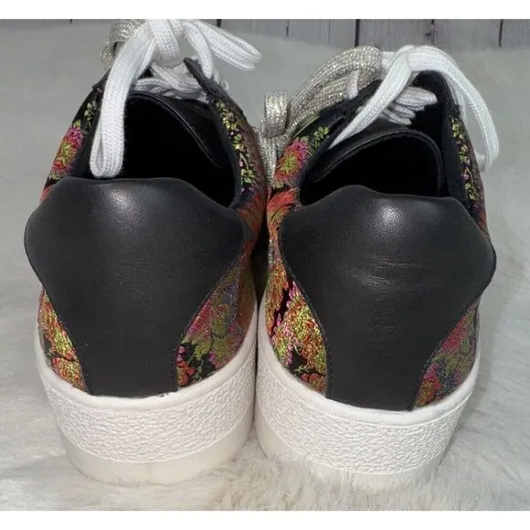 NEW JOHNNY WAS Women’s Downtown Jacquard Lace-Up Sneaker Shoes Size 10