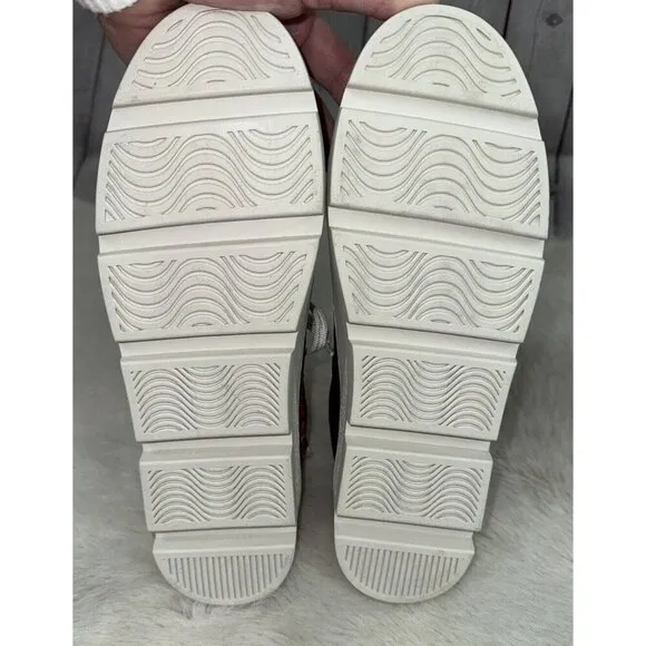 NEW JOHNNY WAS Women’s Downtown Jacquard Lace-Up Sneaker Shoes Size 10